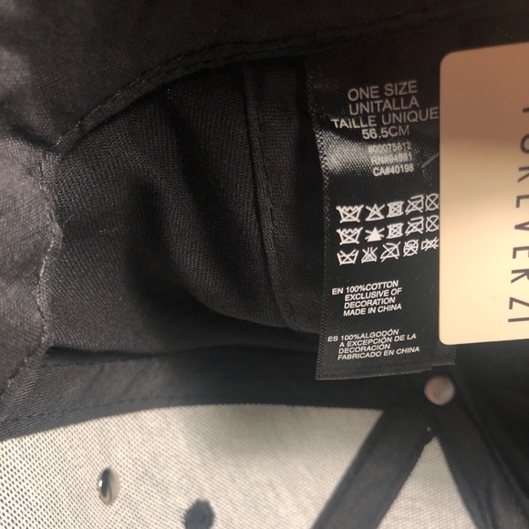 Forever 21 BATMAN hat - Picture 6 of 6